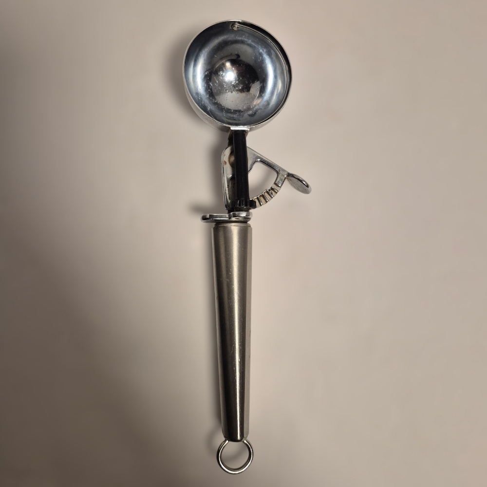Oneida Stainless‎ Steel Trigger Cookie Dough Scoop Ice Cream